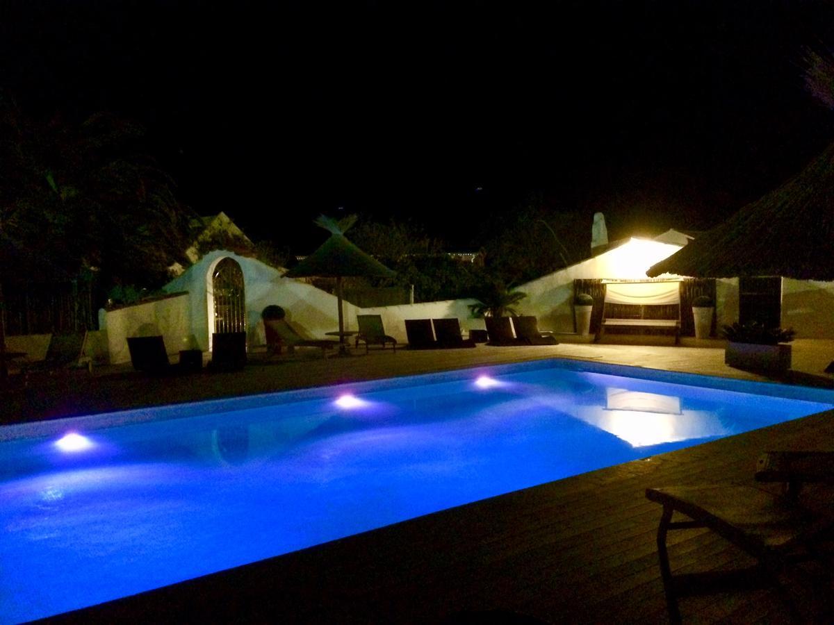 Mas Des Rieges & Spa Saintes-Maries-de-la-Mer Buitenkant foto