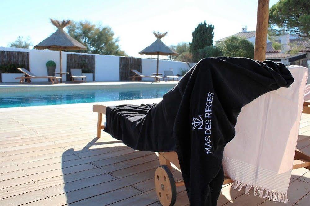 Mas Des Rieges & Spa Saintes-Maries-de-la-Mer Buitenkant foto